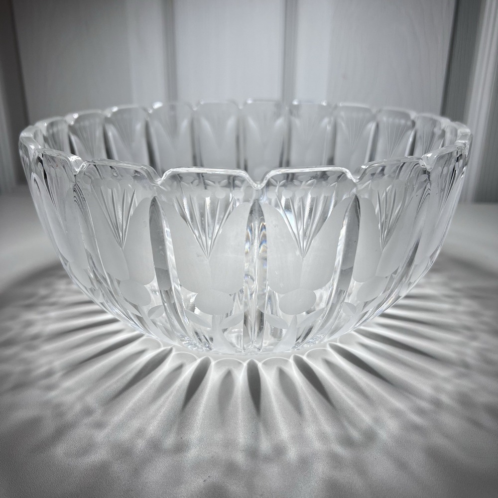 Art Deco Crystal Bowl Frosted Tulips Scalloped Edges